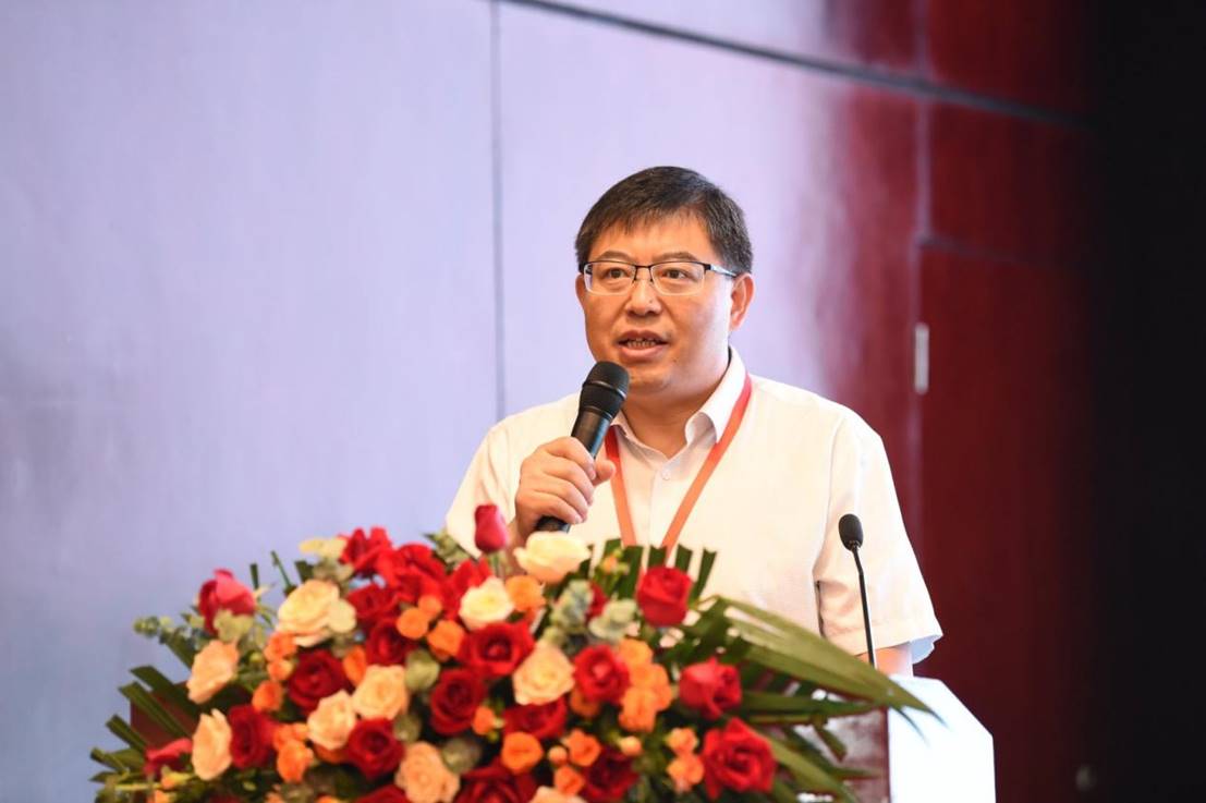 李泽君
